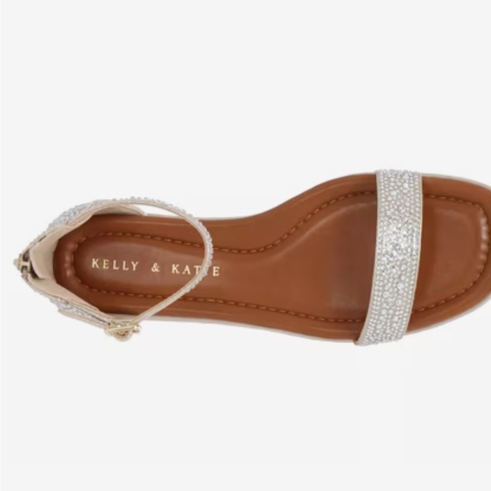Kelly & Katie Glittering Silver Sandals - Picture 11 of 12
